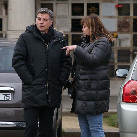 Michèle Bernier et Bruno Gaccio - Sortie des obsèques de François Cavanna au Père Lachaise à Paris. Le 6 février 2014