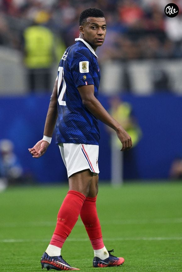 Kylian Mbappé lors de la demi-finale de la Coupe du monde 2026 entre la France et l'Espagne, à l'AT&T Stadium d'Arlington (Texas), le 14 juillet 2026.

© Image Sport/Psnewz/Bestimage