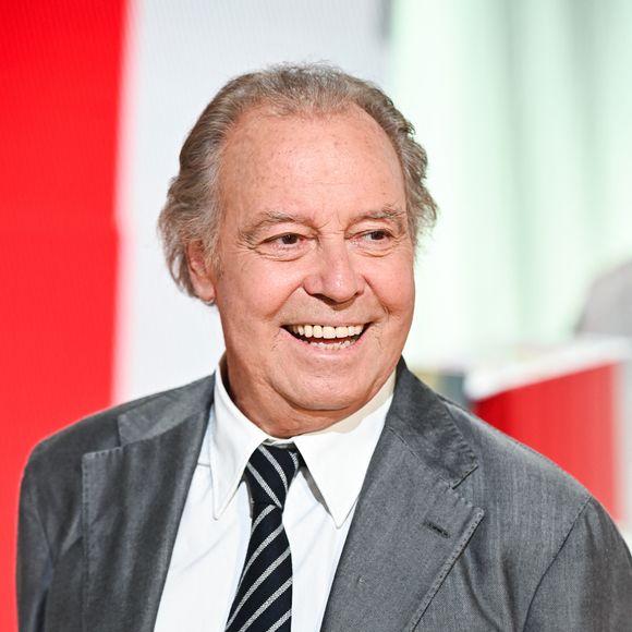 Exclusif - Michel Leeb - Enregistrement de l'émission "Vivement Dimanche" au Studio Gabriel à Paris, présentée par M.Drucker et diffusée le 5 octobre sur France 3
© Guillaume Gaffiot / Bestimage