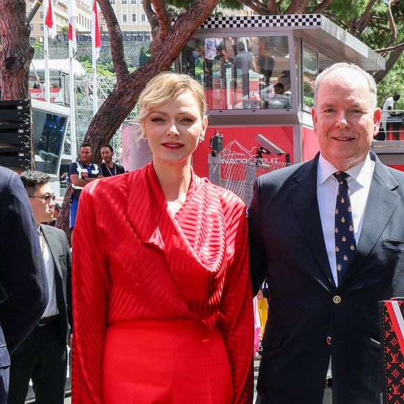 Pierre Casiraghi, la princesse Charlene de Monaco et le prince Albert II de Monaco lors du Grand Prix de Formule 1 (F1) de Monaco, le 25 mai 2025. © Claudia Albuquerque/Bestimage