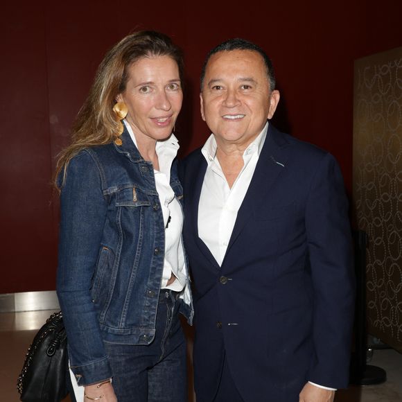 Exclusif - Yuri Buenaventura avec sa femme - People au concert de Chico & The Gypsies qui célèbrent 45 ans de carrière au Palais des Congrès avec un concert symphonique inédit le 24 mai 2025. Portés par 80 musiciens et des invités prestigieux, leurs tubes cultes ont résonné dans une version grandiose, entre rumba, flamenco et symphonie.
© Guirec Coadic / Bestimage