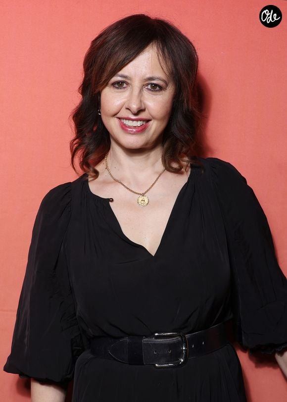 Pour rester à ses côtés, l'actrice avait mis sa carrière entre parenthèses

Valerie Bonneton lors de la clôture du 2ème Festival Creatvty 2025 des séries et créations audiovisuelles à Sète, le 15 novembre 2025. 

© Denis Guignebourg / Bestimage