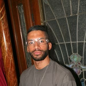Exclusif - son fils - Stomy Bugsy fête ses 54 ans lors d'un anniversaire surprise organisé par ses amis à "L'Injuste - Pigalle" à Paris, le 21 mai 2026. © JLPPA/Bestimage