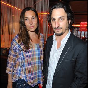 Zazie et Philippe Paradis lors de la soirée de lancement du site internet de l'association Ferdinand, au café barge, Paris, le 10 mai 2010. Crédit Guillaume Gaffiot/Bestimage