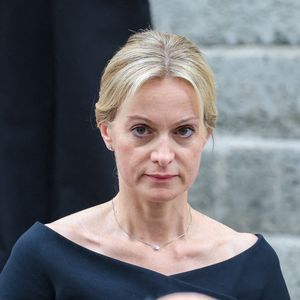 Audrey Crespo-Mara - Sorties des obsèques de Thierry Ardisson en l’église Saint-Roch de Paris, France, le 17 juillet 2025. © Clovis-Jacovides/Bestimage