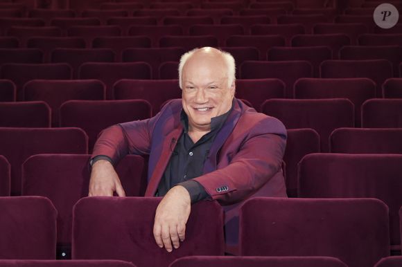 Exclusif - Eric-Emmanuel Schmitt - Enregistrement de l'émission littéraire "Droits d'auteurs" au Théâtre Rive Gauche, présentée par V.Benaim et diffusée le 15 novembre sur C8 en programme de nuit, et sur la plateforme MyCanal à partir du 16 novembre. Le 15 octobre 2023
© Jack Tribeca / Bestimage