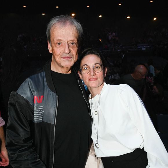 Exclusif - Guy Carlier avec sa compagne Christine - People à la générale de l'opéra-rock "Starmania" à la Seine Musicale de Boulogne-Billancourtle 8 novembre 2022 © Dominique Jacovides-Coadic Guirec/Bestimage