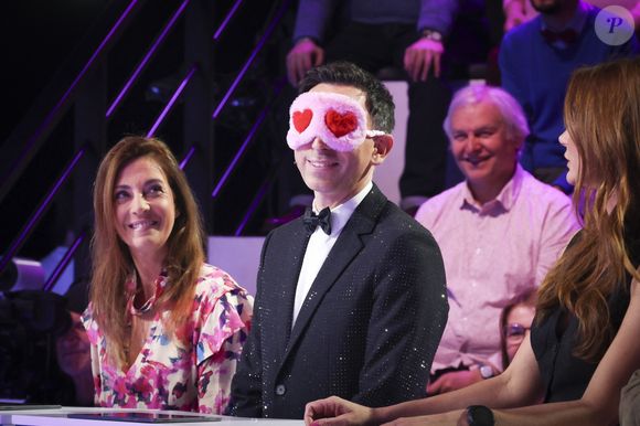 Exclusif - Eve Angeli, Jordan Deluxe, lors de l'enregistrement de l'émission "On Connait La Chanson Années 90", présentée par L.Boccolini et diffusée le 19 mai 2026 sur W9, à Paris, France, le 8 avril 2026. © Jack Tribeca/Bestimage