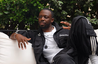 Dadju fait visiter sa maison à Just Riadh sur Youtube