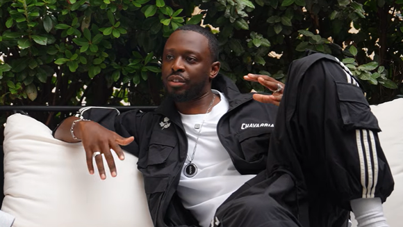Dadju installé à plus de 6 000 km de la France : le chanteur ouvre les portes de sa villa grandiose, idéale pour sa famille