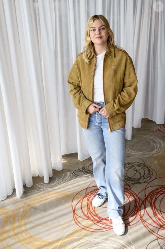 Portrait de la chanteuse française Louane Emera lors de l'événement promotionnel le plus important et le plus attendu de l'Eurovision à AFAS Live à Amsterdam. Amsterdam, Pays-Bas, le 5 avril 2025. Photo Bruno Press/Abaca