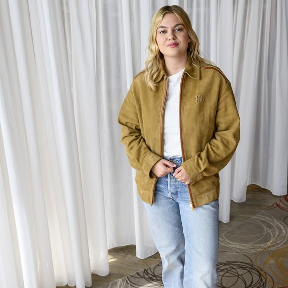 Portrait de la chanteuse française Louane Emera lors de l'événement promotionnel le plus important et le plus attendu de l'Eurovision à AFAS Live à Amsterdam. Amsterdam, Pays-Bas, le 5 avril 2025. Photo Bruno Press/Abaca