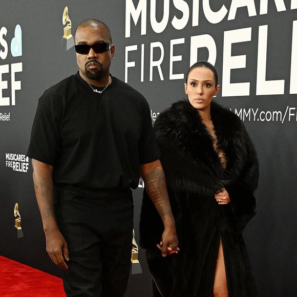 Kanye West et Bianca Censori ont une nouvelle fois fait parler d'eux…

Kanye West (Ye) et Bianca Censori - Photocall des la 67ème cérémonie des Grammy Awards 2025 à Los Angeles. © Broadimage / Bestimage