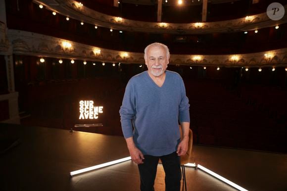 Exclusif - Francis Perrin lors du tournage de "Sur Scène Avec" à Paris le 7 novembre 2024. © Jack Tribeca / Bestimage