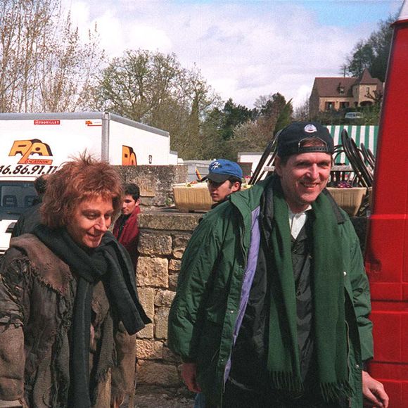 Cette actrice garde un souvenir amer du tournage du film "Les Visiteurs".

Tournage des Visiteurs 2 : Les couloirs du temps à Beynac avec Christian Clavier et Jean-Marie Poiré (archive)
© Agence Bestimage