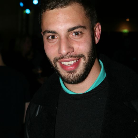 La maison de Marwan Berreni se compose de huit pièces, parmi lesquelles une salle de cinéma, une salle de jeux et une suite parentale avec dressing et salle d'eau.

Marwan Berreni - Spectacle "VAMP in the Kitchen" au Casino de Paris, France, le 28 mars 2017. © JLPPA/Bestimage