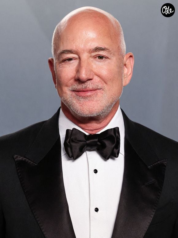Jeff Bezos arrive à la soirée « Vanity Fair » des Oscars 2026 (98e cérémonie des Oscars) Organisée par Mark Guiducci aux David Geffen Galleries du Los Angeles County Museum of Art (LACMA), situé au 5905 Wilshire Blvd, le 15 mars 2026 à Museum Row, Miracle Mile, Los Angeles, Californie, États-Unis. Photo de Xavier Collin/Image Press Agency/ABACAPRESS.COM