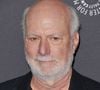 Au cours de sa carrière, il a réalisé plus de 1000 épisodes de séries

James Burrows arrive à la 35e édition du Paleyfest « Will & Grace », qui s'est tenue au Dolby Theatre à Hollywood, en Californie, le samedi 17 mars 2018. Photo de Sthanlee B. Mirador/ABACAPRESS.COM