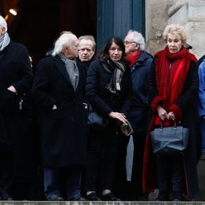 Jacques Weber, Nicole Sonneville, Macha Méril - Sorties des obsèques de Niels Arestrup à l'Église Saint-Roch à Paris. Le 10 décembre 2024
© Christophe Clovis / Bestimage