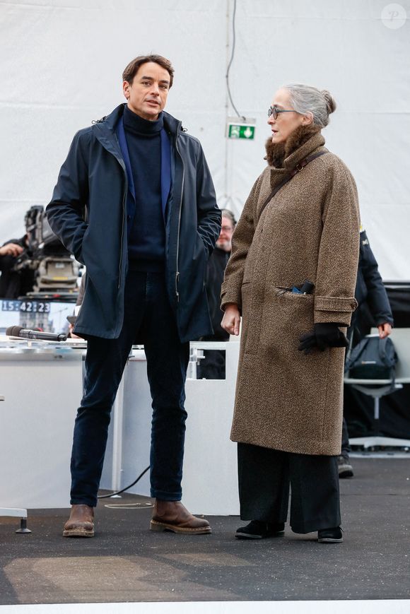 L'AFP affirme qu'un message de sa part a été envoyé à tous les salariés
Exclusif - Laurent Voulzy et Delphine Ernotte, présidente de France Télévisions - Emission "Notre-Dame la réouverture" sur France 2 pour la cérémonie de réouverture de la cathédrale Notre-Dame de Paris, le 7 décembre 2024. Joyau de l’art gothique, lieu de culte et de culture, symbole universel de la France et de son histoire, la cathédrale de Notre-Dame de Paris rouvre ses portes les 7 et 8 décembre, cinq ans après le terrible incendie qui l’avait ravagée le 15 avril 2019. 
© Christophe Clovis / Cyril Moreau / Bestimage