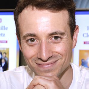 Hugo Clément a réalisé une belle performance en terminant en 1h18min51.

Hugo Clement - Festival du livre de Paris 2024 le 12 avril 2024. © Cedric Perrin / Bestimage