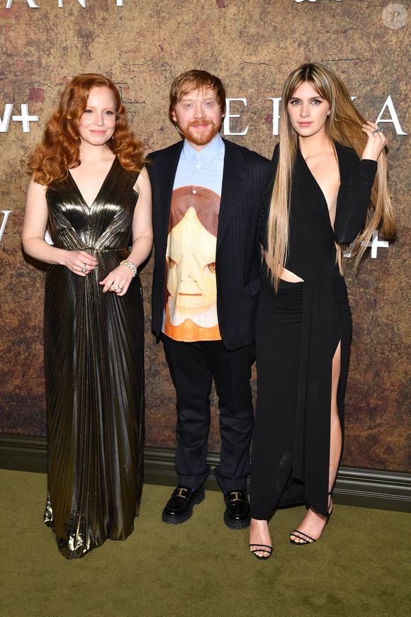 Rupert Grint va devoir débourser la somme astronomique de 1,8 million de livres, rapporte le quotidien, soit un peu plus de 2 millions d'euros.

Lauren Ambrose, Rupert Grint et Nell Tiger Free assistent à la première de la saison 4 de "Servant" sur Apple+ TV au Walter Reade Theater à New York, NY, le 9 janvier 2023.