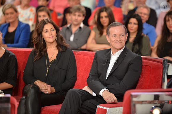 Francis Huster estime que ses filles évoluent dans un monde brut ou chaque faux pas peut résonner à jamais :  "Tu dis un mot de trop, c’est terminé"

Cristiana Reali et Francis Huster lors de l'enregistrement de "Vivement Dimanche", à Paris, France, 24 septembre 2014. 

Photo par Max Colin/ABACAPRESS.COM