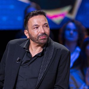 Exclusif - Kamel Ouali lors de l'enregistrement de l'émission "La Boîte à secrets", présentée par F.Bollaert et diffusée le 3 octobre 2025 sur France 3, dans les studios du Lendit à Saint-Denis, Seine Saint-Denis, France, le 9 septembre 2025. © Pierre Perusseau/Bestimage