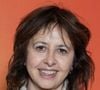 Dans un entretien accordé à Sandra Bismuth pour Rewell Magazine, la comédienne de 55 ans dévoile les habitudes qui lui permettent de se sentir bien au quotidien. 

Valérie Bonneton assiste à la première du documentaire « Les Habitants » au Grand REX, le 31 mars 2026 à Paris, en France. Photo : Nasser Berzane/ABACAPRESS.COM