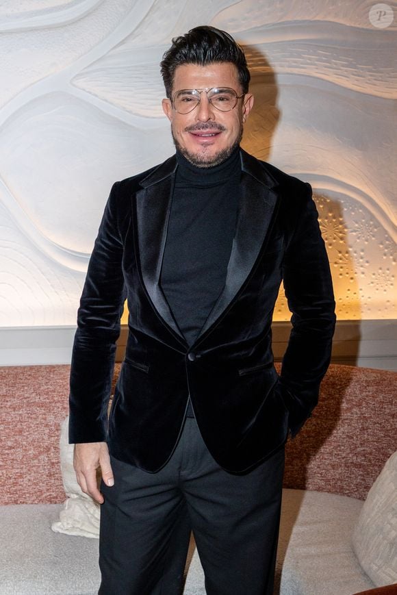 Vincent Niclo au dîner de Noël organisé par M.Gargia et C.Rizk au restaurant La Baia Paris le 23 novembre 2025.

© Sébastien Frémont / Bestimage