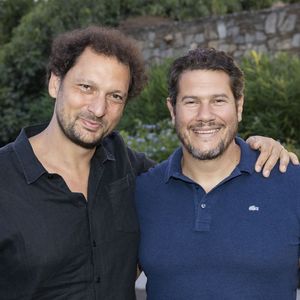 Exclusif - Eric Antoine, Vincent Parisi (champion du monde de ju-jitsu) - Personnalités à la représentation de la pièce de théâtre "Glenn, naissance d'un prodige" lors du Festival de Ramatuelle. Le 7 août 2023
© Cyril Bruneau / Festival de Ramatuelle / Bestimage
