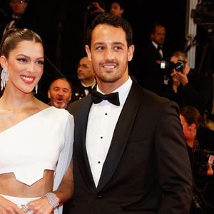 Iris Mittenaere et son ex-fiancé Diego El Glaoui - Montée des marches du film « Le retour (Homecoming) » lors du 76ème Festival International du Film de Cannes, au Palais des Festivals à Cannes. Le 17 mai 2023
© Christophe Clovis / Bestimage