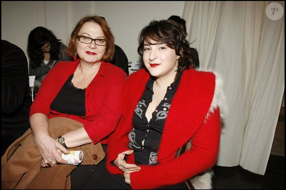 Josiane Balasko et sa fille Marilou Berry - Défilé Jean-Paul Gaultier automne-hiver 2007-2008 à  Paris. © RINDOFF-BORDE / BESTIMAGE