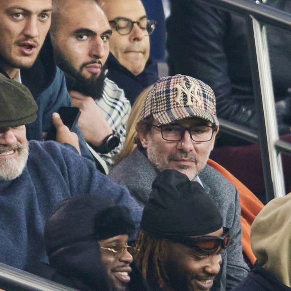 Philippe Etchebest, Paul Pairet, Hélène Darroze - Célébrités assistent au match de Ligue des champions entre le PSG et l'Atlético de Madrid au Parc des Princes à Paris le 6 novembre 2024. © Cyril Moreau/Bestimage