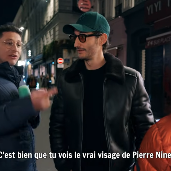 En coulisses, des vidéos partagées par Natasha Andrews montrent les artistes détendus quelques minutes avant le show.

Pierre Niney et Loris Giuliano ont rempli un Bercy lors d'une soirée spéciale. Capture d'écran Youtube