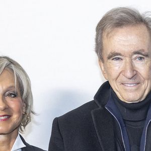 Bernard Arnault et sa femme Hélène Mercier-Arnault au greeting du défilé Dior Haute Couture Printemps/Été 2024 dans le cadre de la Fashion Week de Paris (PFW), au musée Rodin à Paris, France, le 22 janvier 2024. © Olivier Borde/Bestimage