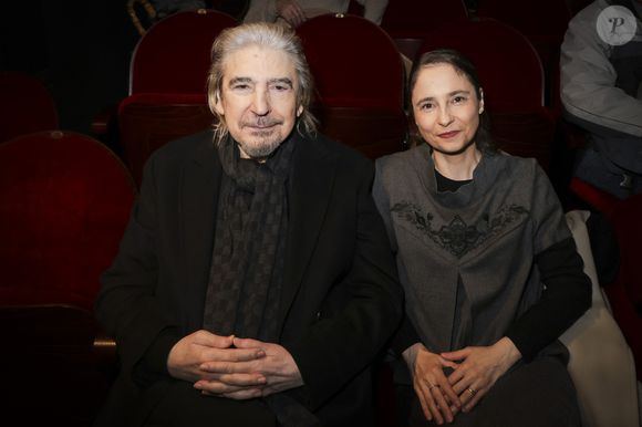 Serge Lama a le "corps cassé" de partout depuis sa jeunesse

Exclusif - Serge Lama et sa femme Luana - M.P.Belle donne un concert au théâtre de Passy pour fêter ses 50 ans de carrière le 4 janvier 2024 à Paris.
© Jack Tribeca / Bestimage