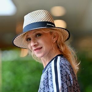 Sylvie Testud pose au Village pendant les Internationaux de France à Roland Garros le 07 juin 2025 à Paris, France. Photo ABACAPRESS.COM