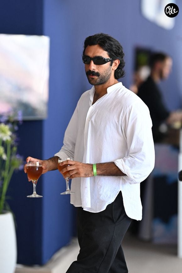 Sawai Padmanabh Singh, maharadjah de Jaïpur dans l’espace VIP “le Pavillon Eiffel,” lors de la 12ème édition Longines Paris Eiffel Jumping au pied de la Tour Eiffel sur le Champ-de-Mars à Paris, France le 21 juin 2026

© Perusseau / Veeren / Bestimage