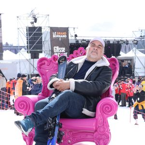 Exclusif -  Antoine Dulery lors de la 16 éme édition de 'Glisse en coeur' au Grand Bornand le 22 Mars 2025. © Denis Guignebourg/BestImage