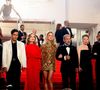 C'est pour le film "Histoires Parallèles" que Virginie Efira montait les marches, entourée d'Isabelle Huppert, Pierre Niney et Catherine Deneuve.

Alexandre Mallet-Guy, Catherine Deneuve, Adam Bessa, Isabelle Huppert, Virginie Efira, Asghar Farhadi, India Hair, Vincent Cassel, Pierre Niney - Descente des marches du film "Histoires parallèles" lors du 79ème Festival International du Film de Cannes, le 14 mai 2026. 

© Jacovides-Moreau / Bestimage