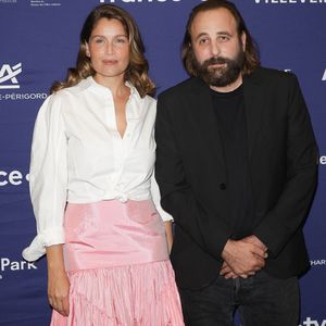 Laetitia Casta et Vincent Macaigne au photocall de la cérémonie de clôture lors de la 19ème édition du festival du film francophone d'Angoulême, France, le 29 août 2026. © Coadic Guirec/Bestimage