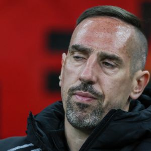 Franck Ribery, coach adjoint de la US Salernitana 1919 lors du match de football Serie A 2022/23 opposant l'AC Milan à l'US Salernitana 1919 au stade San Siro à Milan, Italie, le 13 mars 2023.

© Fabrizio Carabelli/LPS/Zuma Press/Bestimage