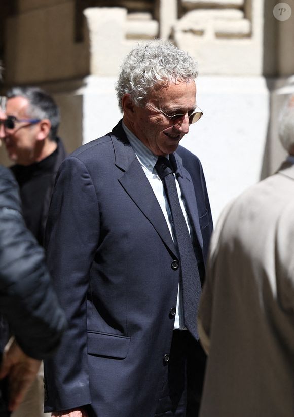 Nelson Monfort, journaliste assistant à la cérémonie d'enterrement de Daniel Bilalian à l'église Saint-Pierre de Neuilly-sur-Seine, près de Paris, France, le 22 mai 2025. Photo par Raphael Lafargue/ABACAPRESS.COM