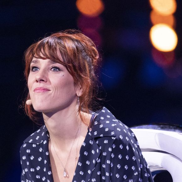 Ce "choc", comme elle l’a confié dans l’émission "1 heure avec..." sur RFM, a été le point de départ d’un véritable changement.

Exclusif - La chanteuse Zaz (Isabelle Geffroy) - Enregistrement de l'émission "La Chanson secrète 11" à Paris, diffusée le 24 juin sur TF1. Le 15 janvier 2022 © Jacovides-Moreau / Bestimage