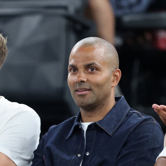 Tony Parker - Les célébrités en tribunes pendant l'épreuve de basketball de Demi-Finale opposant la France à l'Allemagne lors des Jeux Olympiques de Paris 2024 (JO) à l'Arena Bercy, à Paris, France, le 8 août 2024. © Jacovides-Perusseau/Bestimage