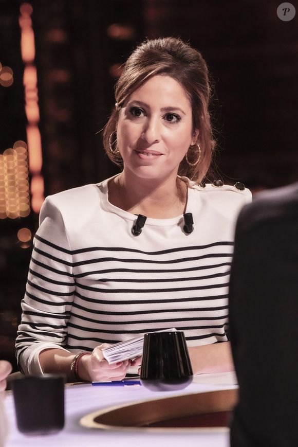 Exclusif - Léa Salamé sur le plateau de l'émission "On Est En Direct" (OEED), présentée par L.Salamé et L.Ruquier, diffusée en direct sur France 2, à Paris, France, le 22 janvier 2022. © Jack Tribeca/Bestimage