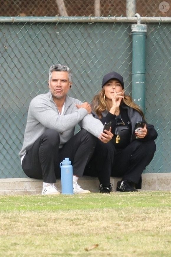 Los Angeles, CA - EXCLUSIF - Jessica Alba et Cash Warren ont été vus en train d'encourager leur fille Honor lors de son match de tennis à Santa Monica.