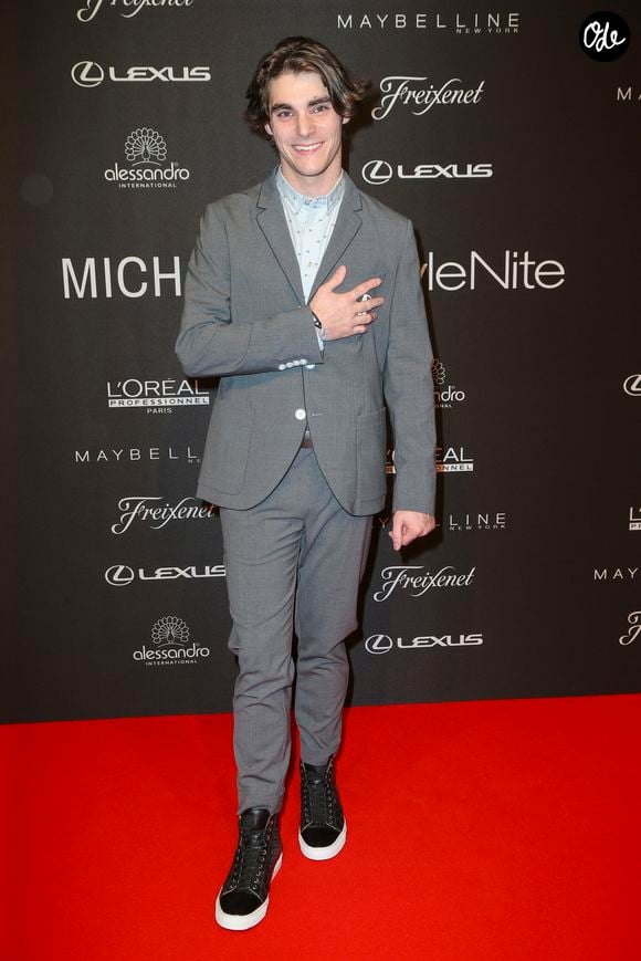 RJ Mitte (Roy Frank) lors du défilé "Michael Michalsky" à l'hôtel Ritz Carlton pendant la Mercedes-Benz Fashion Week à Berlin, le 10 juillet 2015. 
API / BESTIMAGE