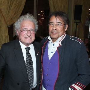 Laurent Dassault et Laurent Voulzy au Dîner de Gala "Vaincre le cancer" au profit de la lutte contre les cancers dans les salons du Cercle de l'Union Interalliée à Paris le 17 Novembre 2024.

© Bertrand Rindoff / Bestimage